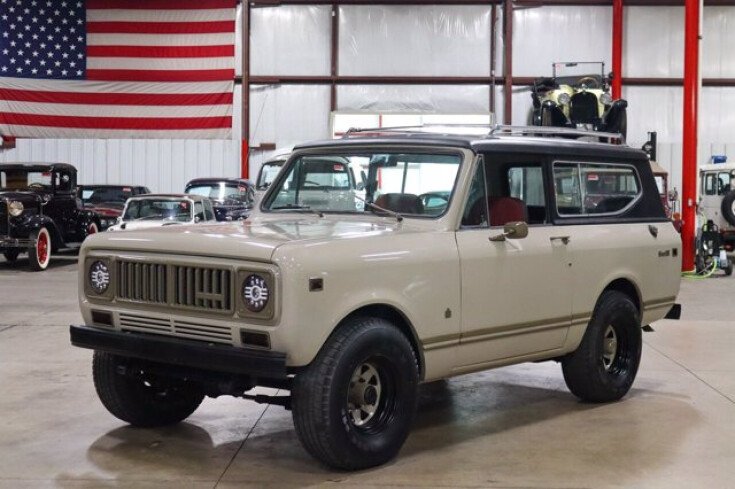 Photo for 1975 International Harvester Scout